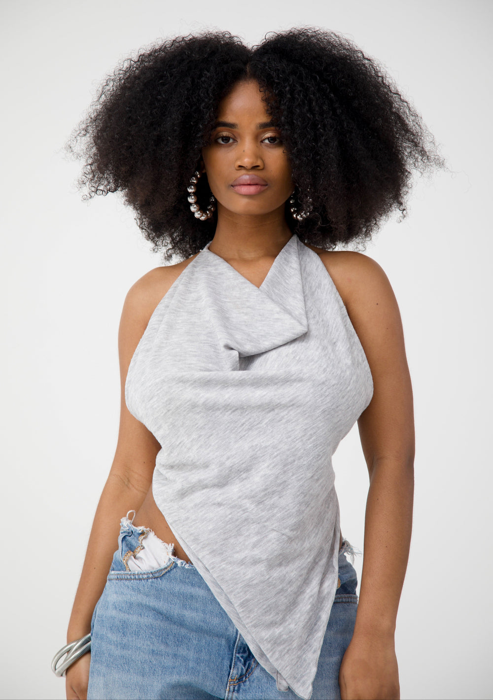 SIREN HALTER TOP - GREY